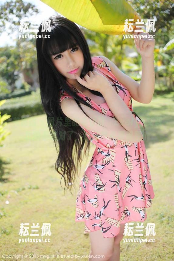 美媛馆-Evelyn艾莉 美媛馆 - 图片里的牛仔裤,Evelyn艾莉真的是选对了,这分享必须置顶!