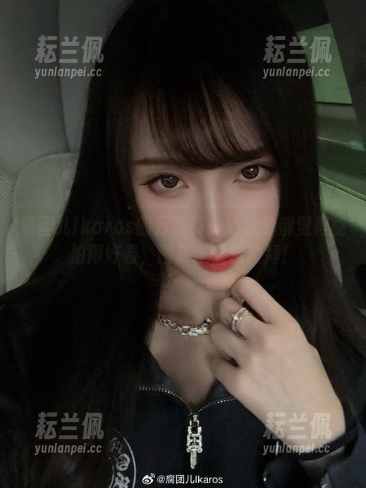 腐团儿Ikaros的万圣节：她连鬼都觉得能拍得好看，图库里只想膜拜！