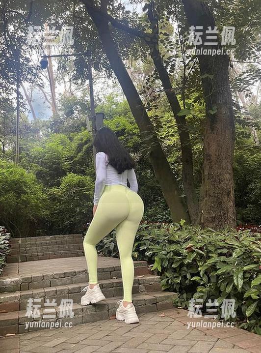 微密圈 - 艾拉·isla的双马尾合集，绝对是马尾界的‘高光时刻’！