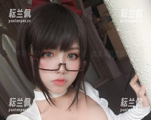 芊川一笑MNK “芊川一笑MNK”的大橘为重,变成美图壁纸后的心机效果?
