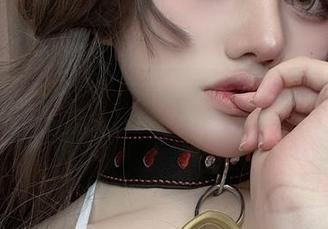 芊川一笑MNK最新图册：修女与神父的闲聊，其实是高级笑话合集？