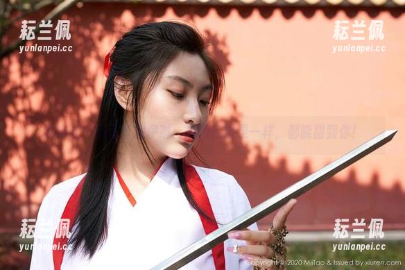 蜜桃社-伊琳 蜜桃社 - 万圣节找伊琳:美图和糖果一样,都能甜到你!