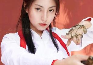蜜桃社 – 全套睡衣装，杏子准备好用图包撩翻你了