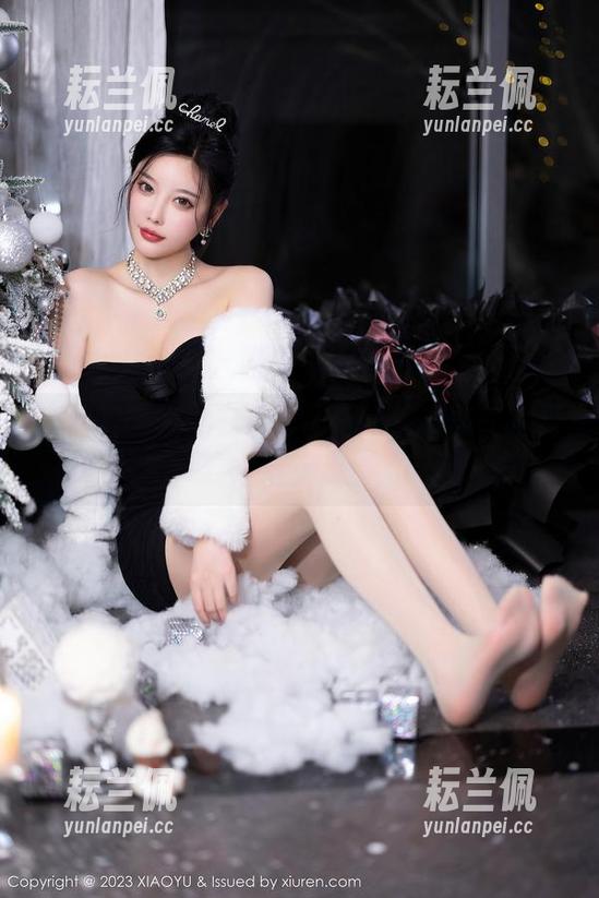语画界 - 私拍记录，甜心菜挖掘修女的另一面